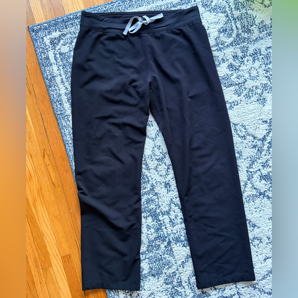Figs Women's Black Scrub Pants with Gray Drawstring